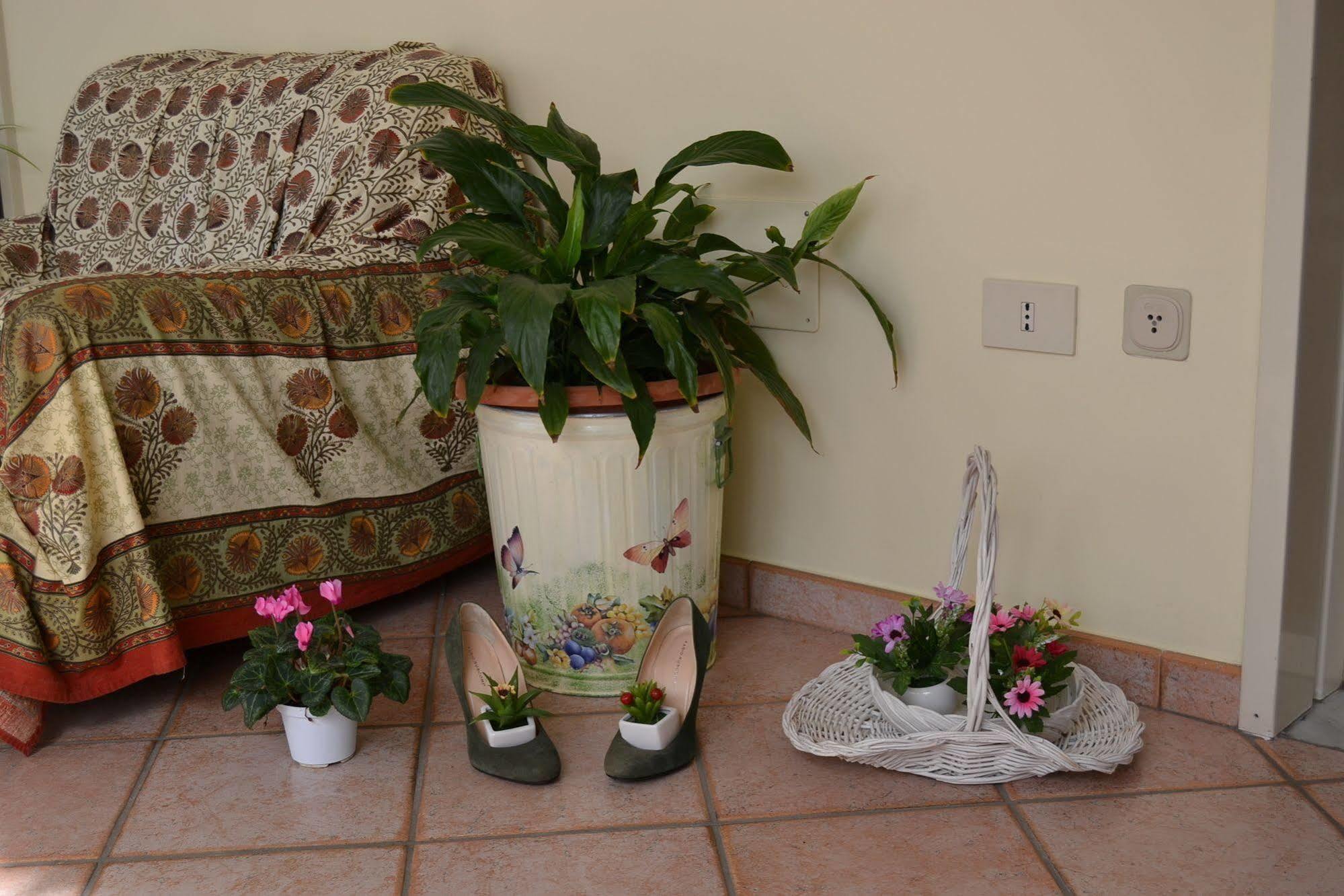 Bed & Breakfast Marena Sant'Agata Li Battiati Bagian luar foto