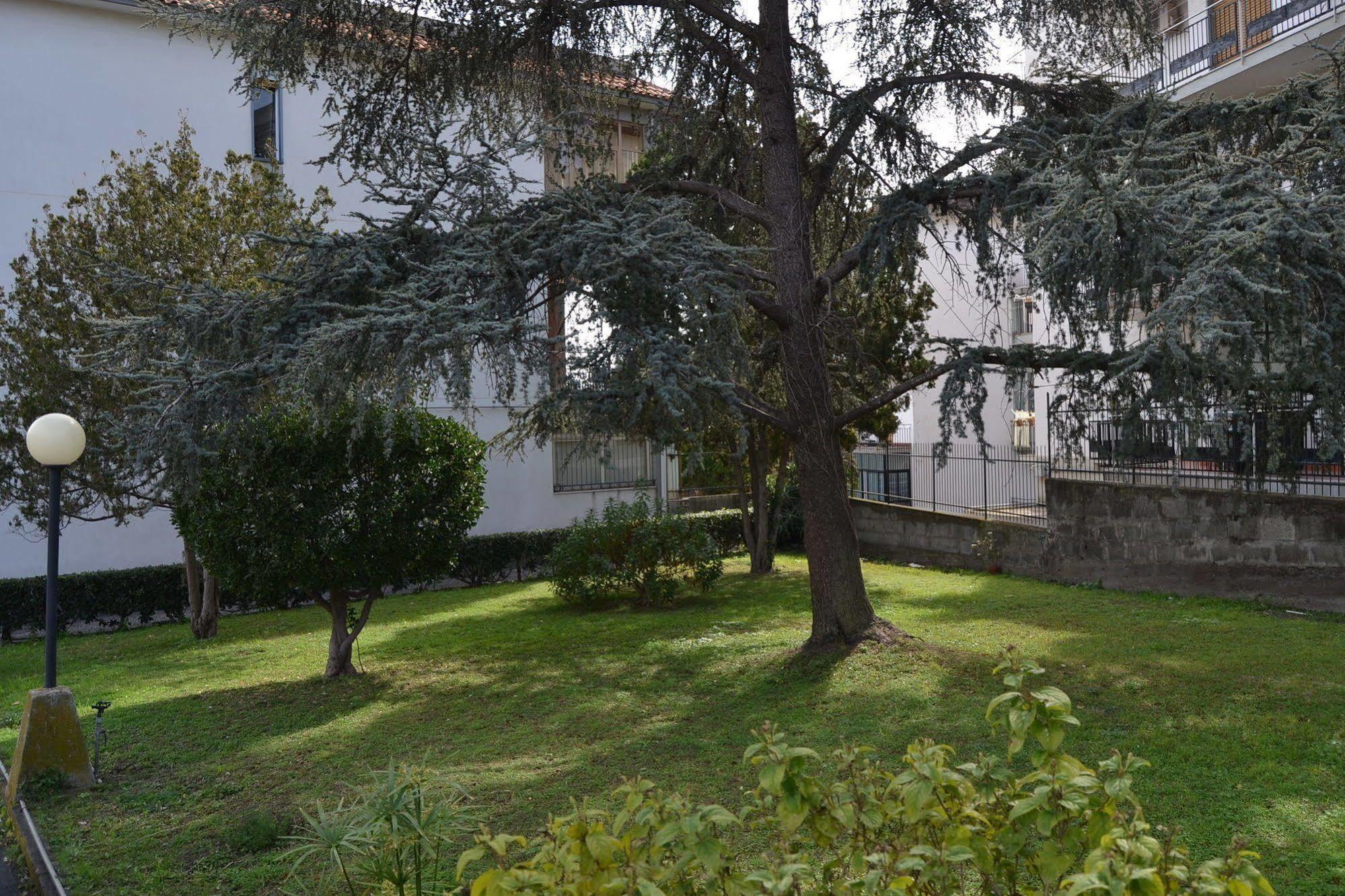 Bed & Breakfast Marena Sant'Agata Li Battiati Bagian luar foto